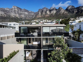 Villa Pietra - Camps Bay